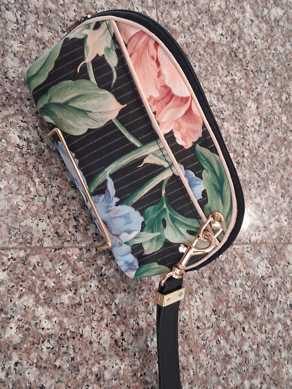 Christian dior GWP Floral Print Wrestlet Bag in Black and Pink Floral print.